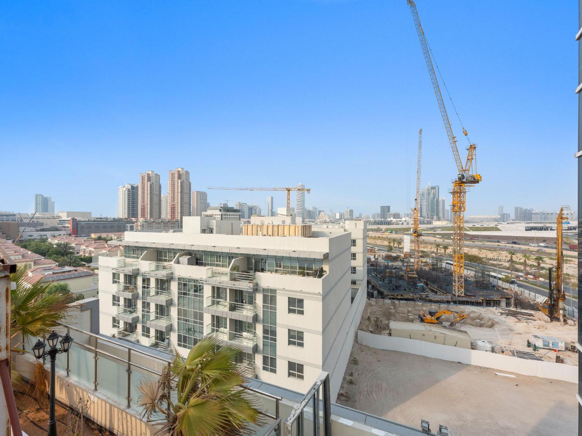 Elegant Urban In Al Manara Tower, Jvt Apartment *